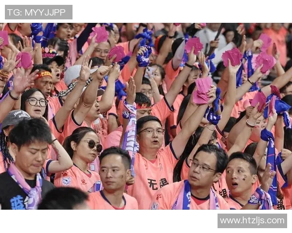 欧冠门票系统崩溃数万球迷排队长达12小时争抢梦寐以求的门票